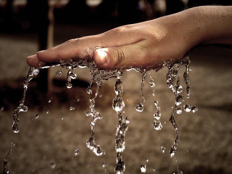 Задержка воды в организме: причины и способы решения проблемы