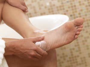 Причины судорог ног у пожилых людей и лечение