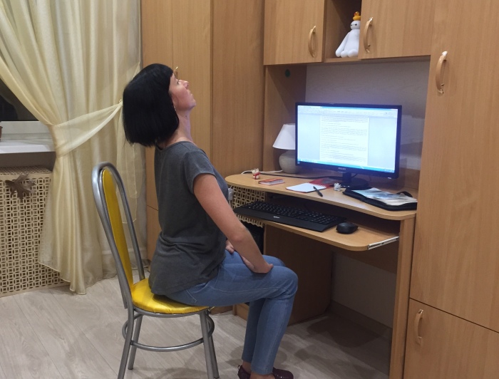 Комплекс упражнений для позвоночника при сидячей работе