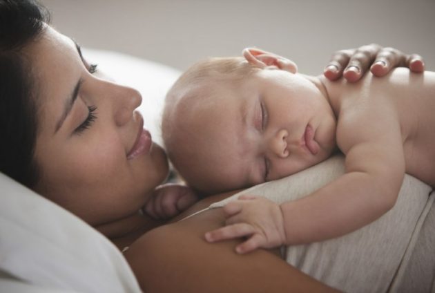Техника и эффективность массажа при пупочной грыже у новорожденных