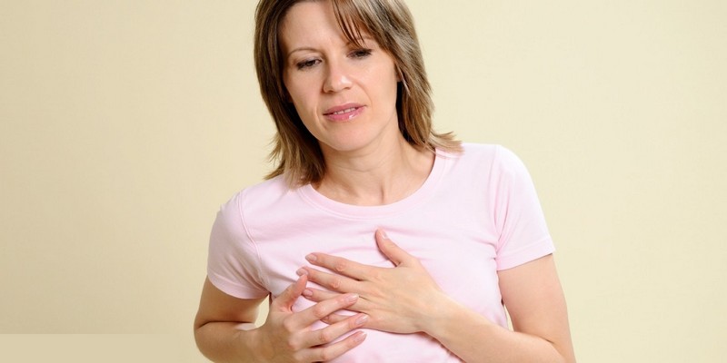 Может ли болеть грудь при остеохондрозе