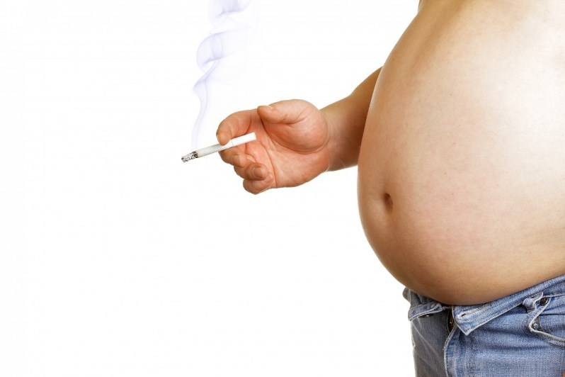 Почему, когда бросаешь курить набираешь вес, как сигареты влияют на метаболизм