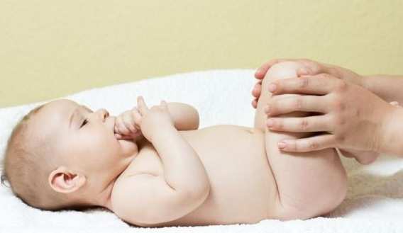 Причины незрелости тазобедренного сустава у новорожденных